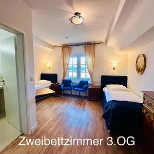 Hotel Altstadthotel Hayk Am Rhein ***
